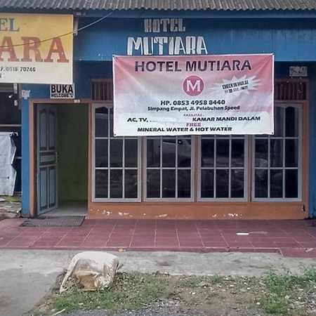 Hotel Mutiara Batulicin RedPartner Kampung Baru Exterior foto